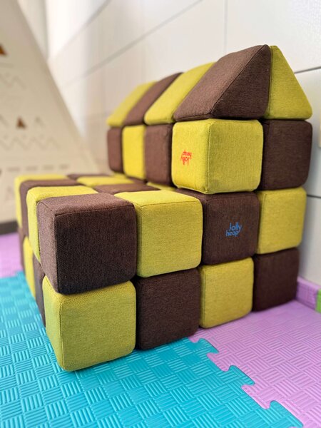 EziuaMea Loc de Joaca Sector 3